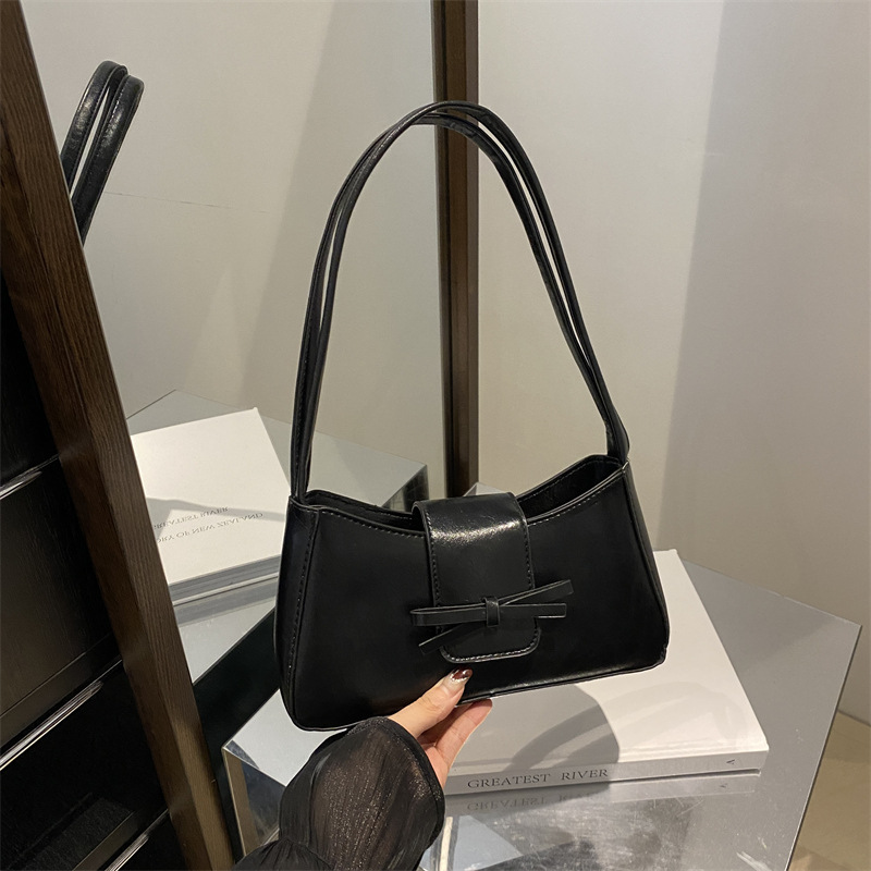 Bolsa de axila plateada para mujer de gran capacidad 2024 nueva moda nicho millennial hot girl estilo bolso de un solo hombro