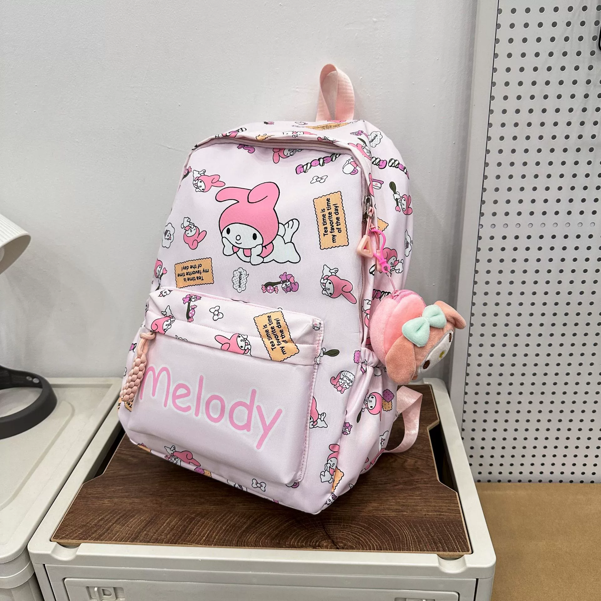 Рюкзак (Sanrio) мультяшный объёмный школьный рюкзак для подростков и школьников, с аксессуаром (опц.)
