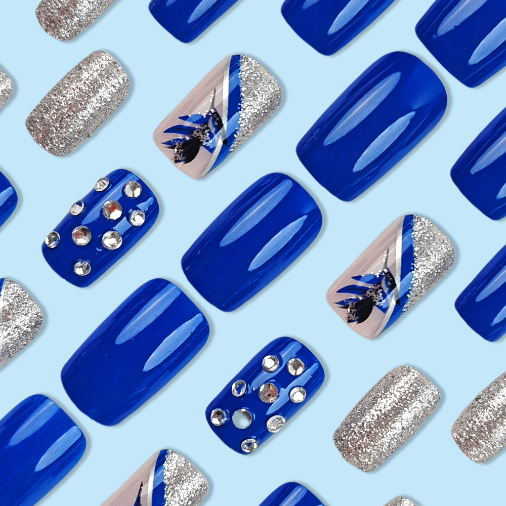 Europa y los Estados Unidos ventas calientes azules rosas manicuras parches de uñas plateadas de alta calidad azul plateado diamantes para usar uñas