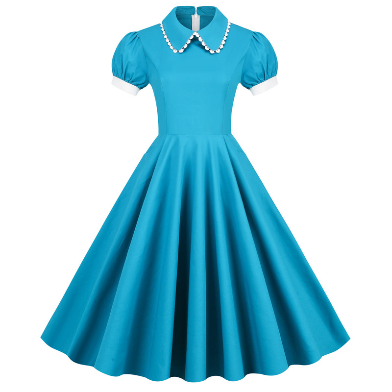 Retro Palace-Style Waist-Cinching Green Doll-Collar Lace Light Dress Short-Sleeved Performance Dress with a Large Hem for Women, Elegant