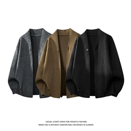 男式休闲裤;男式夹克;男式卫衣