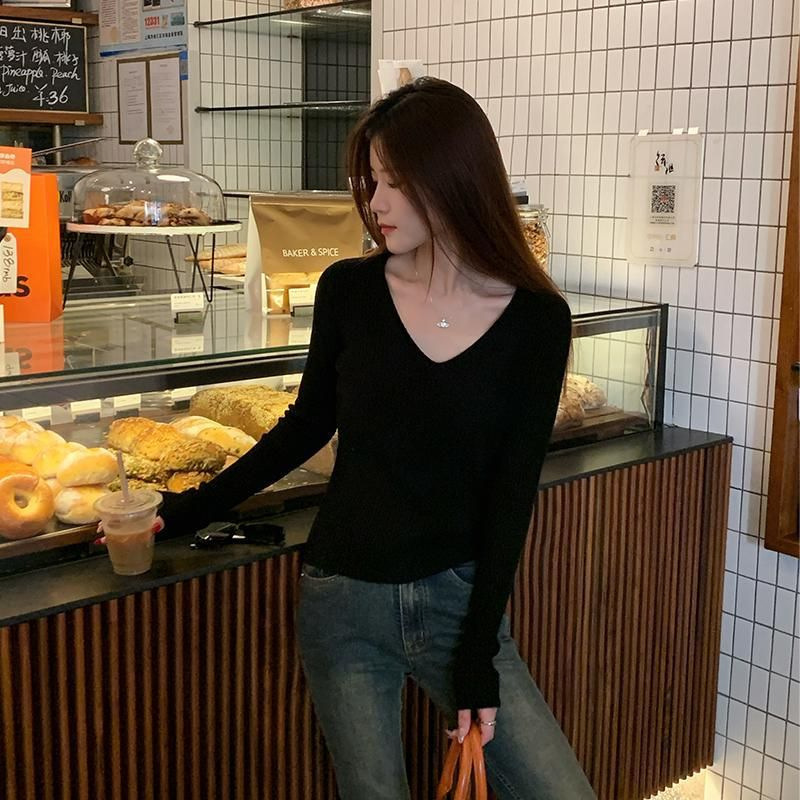白色v领针织衫毛衣女秋冬高级感2025新款修身长袖内搭打底衫上衣|undefined