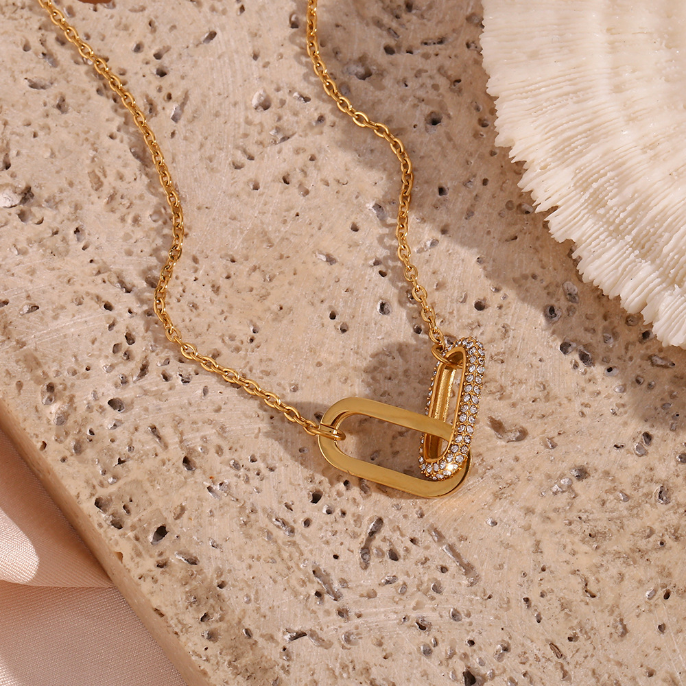 White Diamond Inlaid Geometric Pendant Necklace