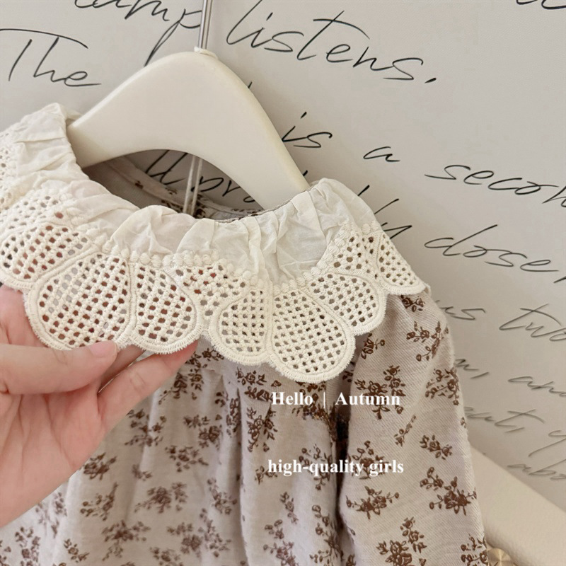 [Qi] ropa infantil coreana bebé primavera y otoño 2025 encaje muñeca color curry cuello dulce vestido de princesa moda