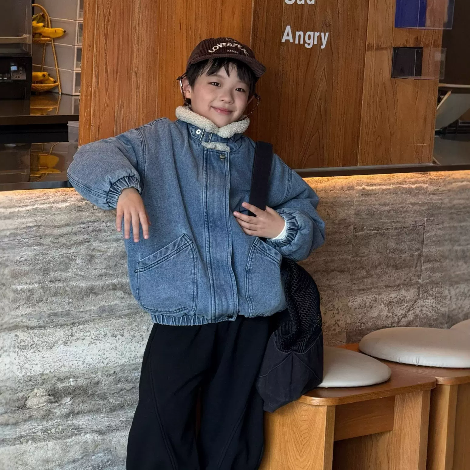 蓝钰25秋冬新品韩国童装中小童男童加厚毛毛内里字母绣花牛仔外套