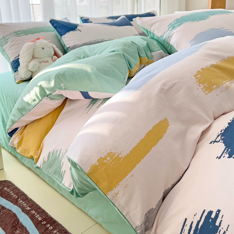 Personalizado en fábrica, sábanas de algodón de algodón de clase A, juego de cuatro piezas, cama de dormitorio de estudiantes floral, juego de tres piezas, funda de edredón, sábana