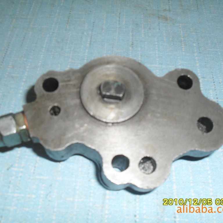 柴油机配件 农机配件 莱动KM173/莱动KM186 机油泵