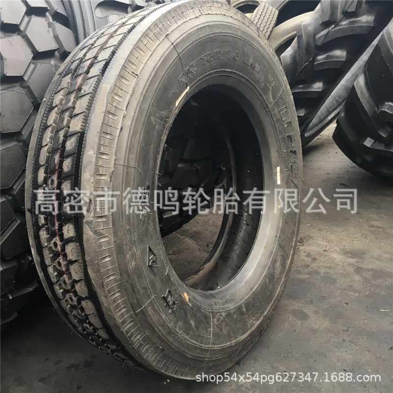 Neumático plano 225/75R17.5 del vacío del alambre de acero del camión del neumático de la fuente de la fábrica