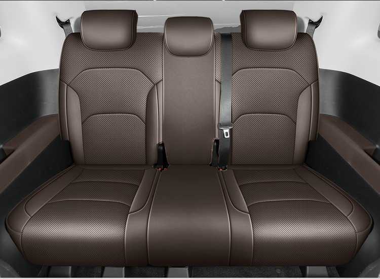 2026 Wuling Starlight 560 seat covers, new energy vehicle seat cushions, all-inclusive, four-season universal, perforated leather seat covers