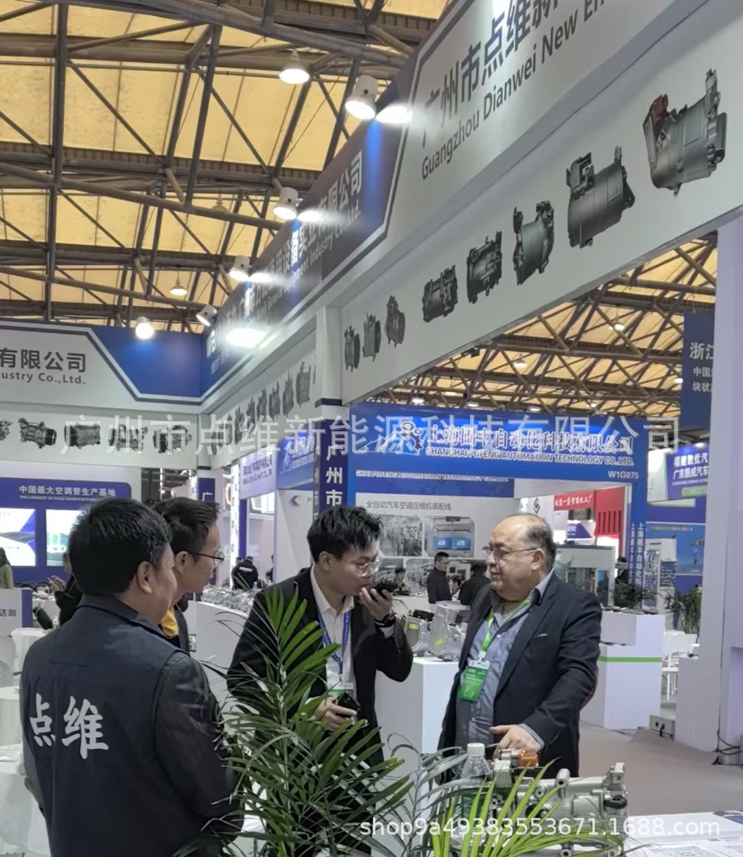 Suitable for BYD Yuan Qin Song T5DB-8103020D air conditioning compressor, refrigeration compressor v3 300V