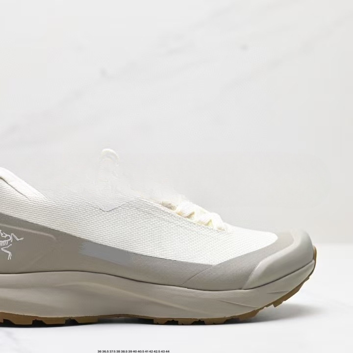 新しい純粋なオリジナル Aerios FL Gtx カバー防水ロートップ屋外登山ハイキングシューズ男性と女性の靴|undefined