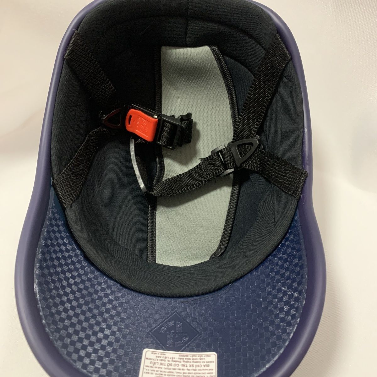 Vietnam Imported Motorcycle/Electric Vehicle Helmet - Comfortable, Breathable, Sunscreen