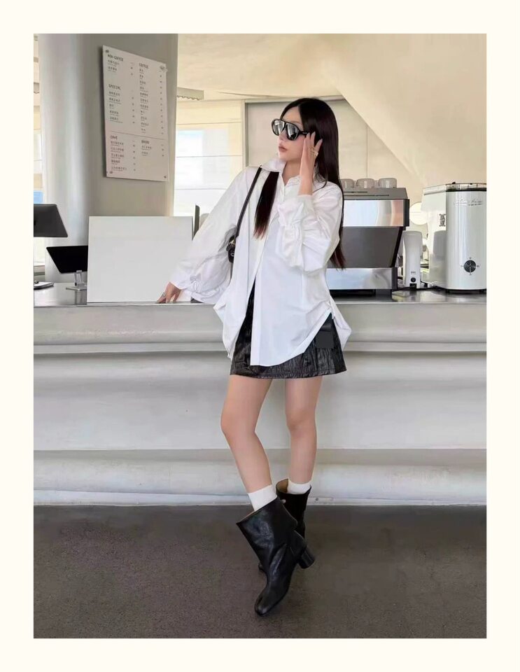 Bốt cổ ngắn da bò xẻ ngón ống rộng dáng nhún gót vuông khóa cài phong cách Hàn Quốc — màu đen chi tiết 3