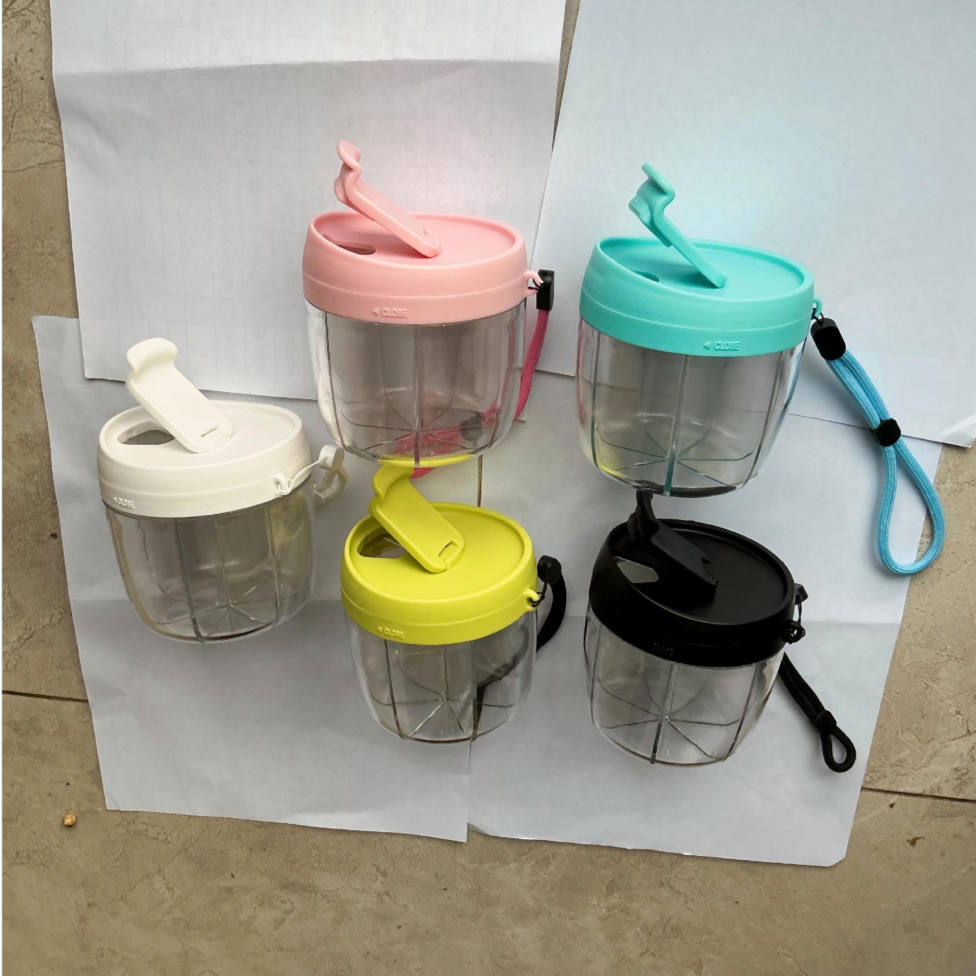 亚马逊7格塑料药盒食品级材质一周7天可分装便捷式药品药丸收纳盒