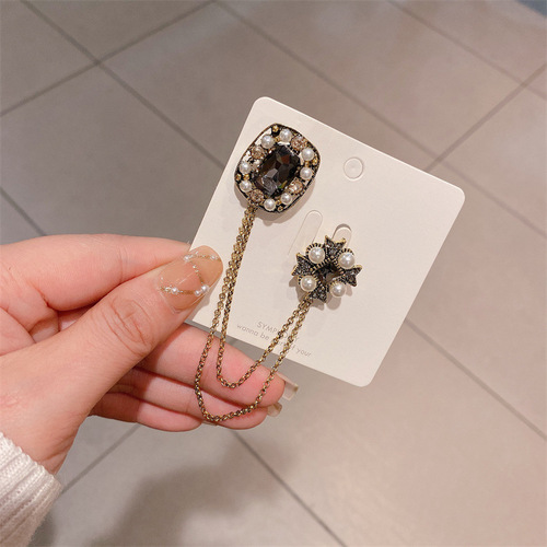 Autumn and winter trendy small fragrance fashion high-end trend chain European and American style heart-shaped pearl brooch collar pin accessories jewelry
