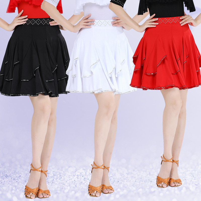春夏新款水兵舞防走光短裙大摆裙红色黑色半身裙演出舞蹈裙子