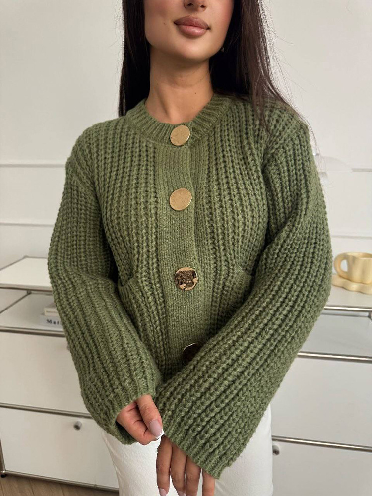 Temperamento de moda casual hebilla metálica aguja gruesa camiseta de lana para mujeres 2025 transfronterizos Europa y América otoño nuevo