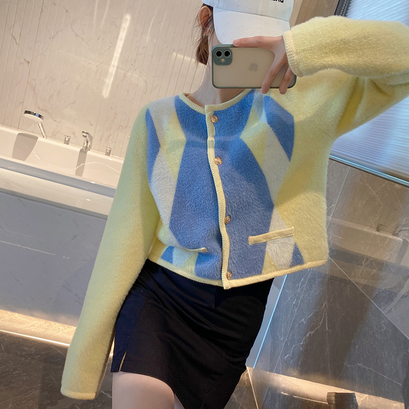 Knitted sweater