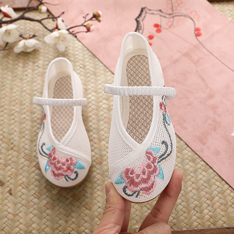 015 메쉬 화이트, 여름 내내 시원함