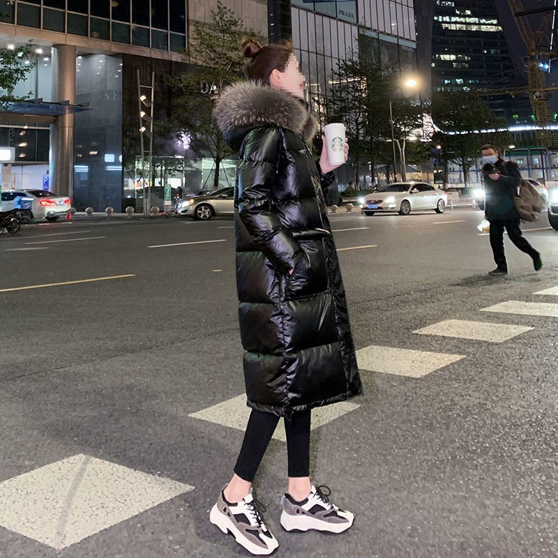 黑色免洗亮面羽绒服女新款中长款大毛领过膝加厚潮冬