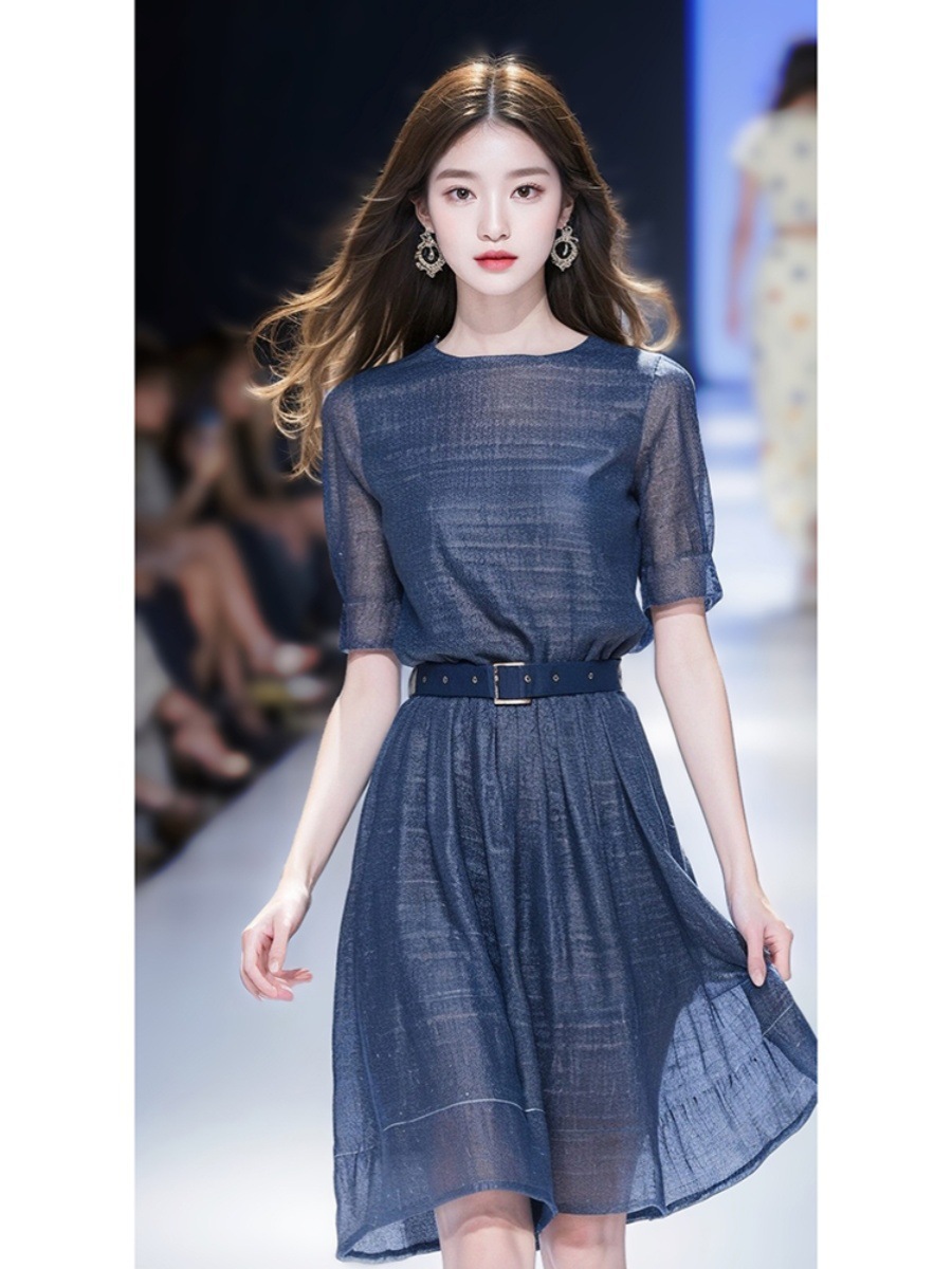 Đầm liền nữ xanh navy kiểu Pháp che bụng thon gọn — Đầm xanh navy (không thắt lưng) chi tiết 4