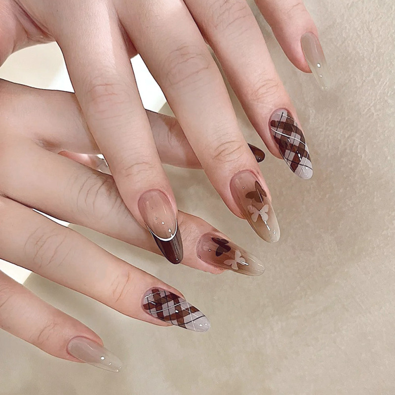 Maillard grid twin butterfly autumn and winter fashion halo almond armor 24 wearable nail patch