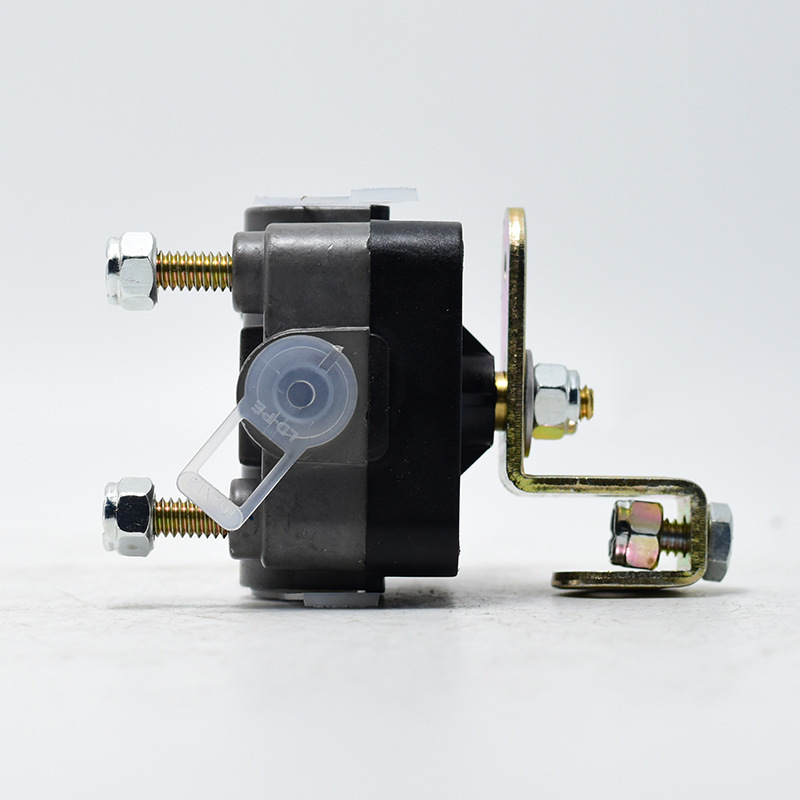 Piezas europeas del autobús del camión pesado de la válvula 52321-JF de la altura de SMT