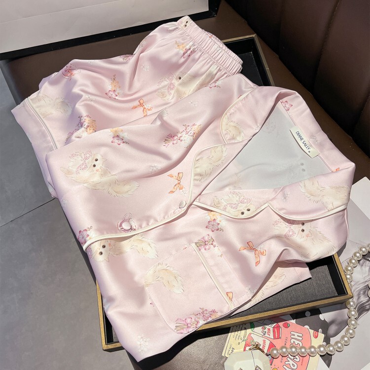 Summer New Silk Pajamas for Women, Sweet and Cute Cartoon Short-Sleeved Shorts Suit, Thin Home Clothes Suit, Silk