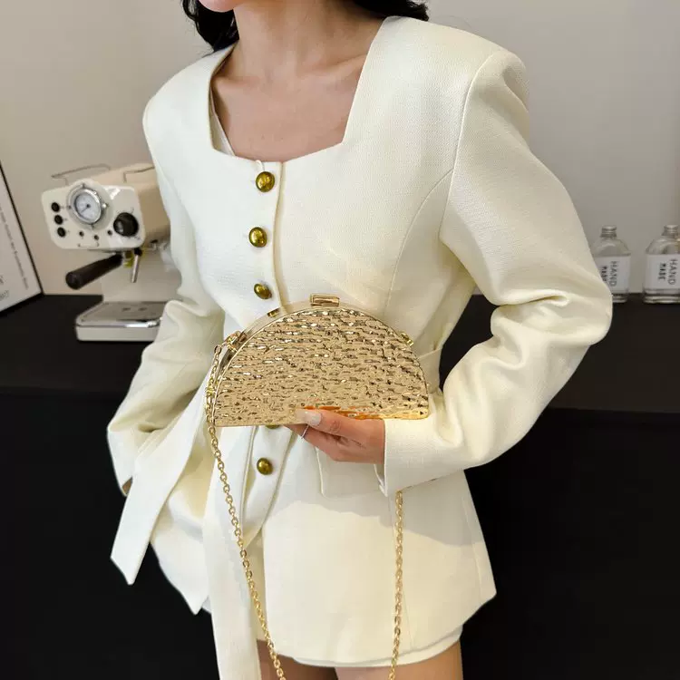 晚宴包金属2024夏季盒子女包链条单肩斜挎包褶皱跨镜女手机包轻奢
