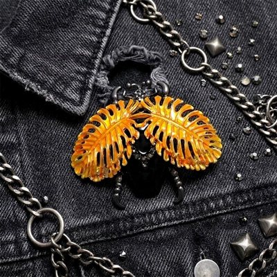 Vintage Rhinestone Beetle Pin, Yaxa sancaqları - scarab-orange