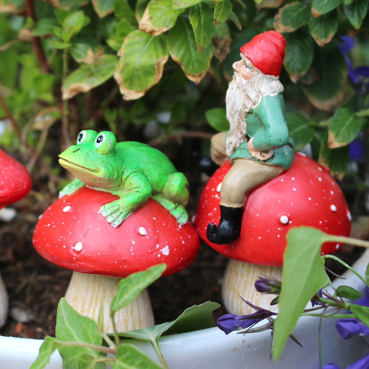  simulation mushroom frog dwarf family dwarf cartoon luminous mushroom plug-in scene decoration bonsai outfit