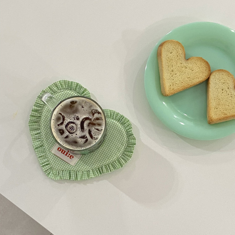 Ins ~ 愛の模様の綿布の食事マットの水のコースターの布の芸のコースターのかわいいしわのレースの少女の心の装飾の道具|undefined