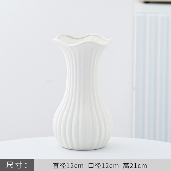 European rose flower arrangement vase white simple ceramic…