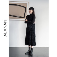 鹿向南《丹宁女孩》黑色丝绒连衣裙女春秋气质吊带裙打底衫两件套