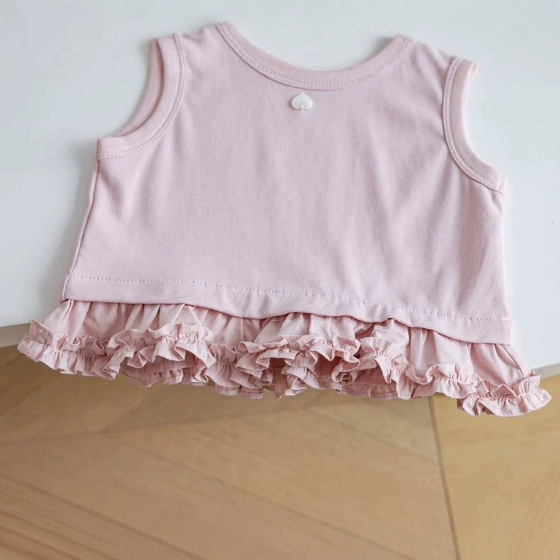 春夏の女の子のかわいいキャミソールの洋風の2つのセット2025の新型の韓範の袖なしのスカートのTの甘いレースの広い足