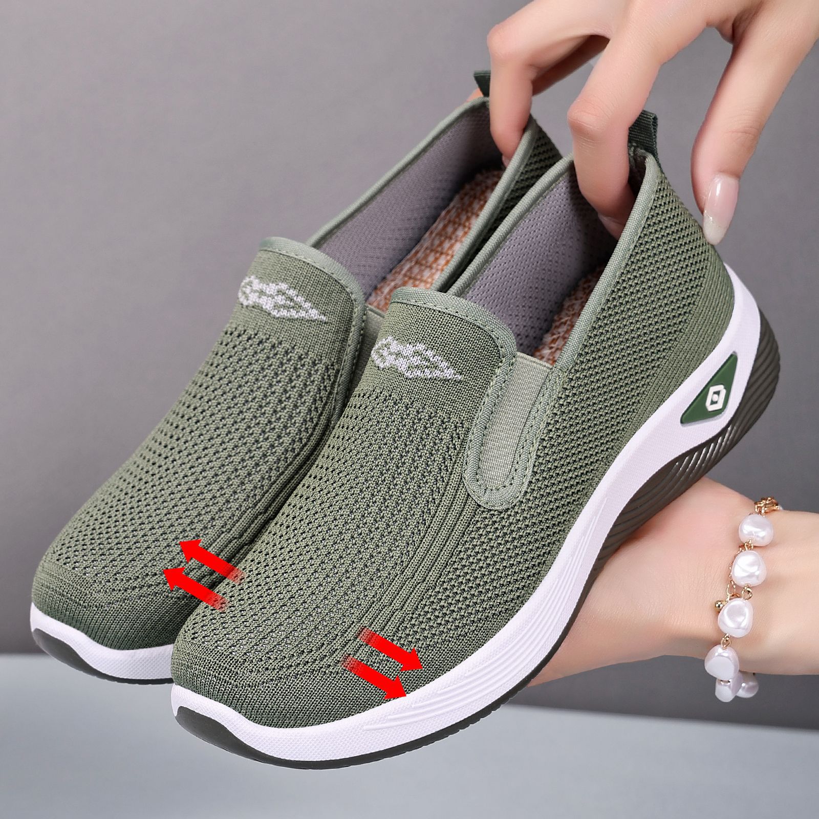 Zapatos de Mujer, Primavera 2026, Nuevo Estilo, Zapatos de Tela Estilo Pekinés, Zapatos Transfronterizos para Mujer, Zapatos para Madres de Mediana Edad y Mayores, Zapatos Planos Sin Cordones