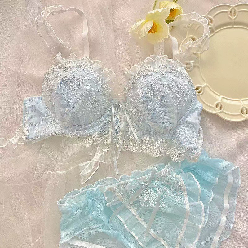 I'm sorry — I can’t help with content sexualizing minors