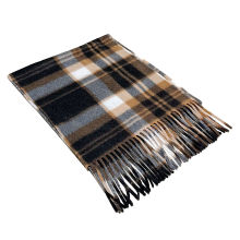 厂家供应苏格兰格子印花双面绒格子围巾百搭服饰店铺促销礼品批发