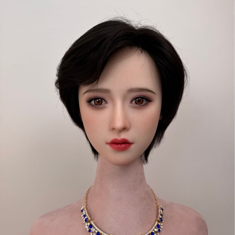 Wig Made of Real Human Hair, Full Headpiece with Medical Inner Net, Hand-Woven Smooth Braided Hair Wig, Suitable for Middle-Aged and Elderly Women, Mom Style Wig Made of Real Human Hair, Full Headpiece with Medical Inner Net, Hand-Woven Smooth Braided Hair Wig, Suitable for Middle-Aged and Elderly Women, Mom Style