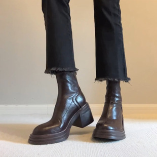 ţƤ��~��ɫ�͹���Ƥ��������R��ѥŮ���s����朴ָ��͹�����ѥ