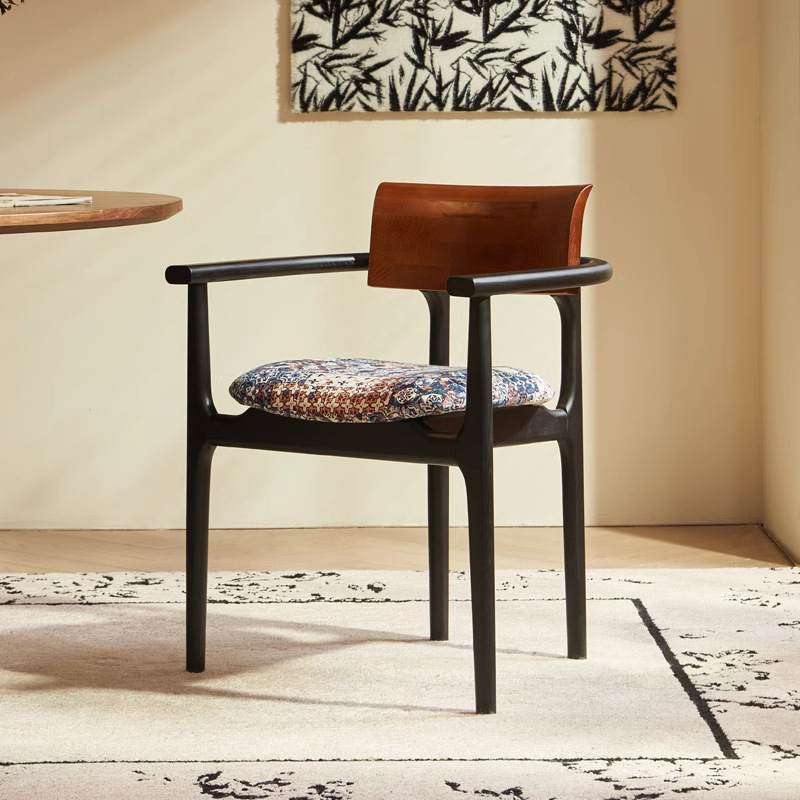 Leshu Furniture Carrying Antique Solid Wood Dining Chair Designer High-end Armchair Nordic Modern Simple Backrest Chair
