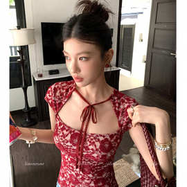 原版面料法式红色蕾丝设计感网纱上衣夏季辣妹穿搭性感修身T恤女