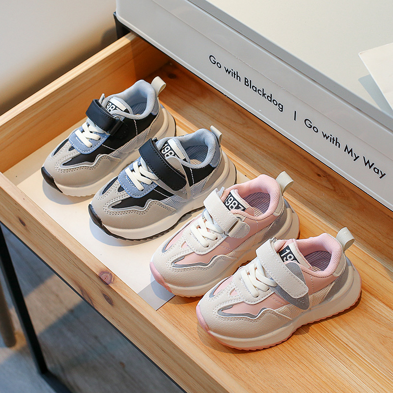 Zapatillas deportivas infantiles estilo otoño 2025, zapatillas de correr para niños estilo coreano, zapatillas transpirables para niñas estilo Forrest Gump, venta al por mayor