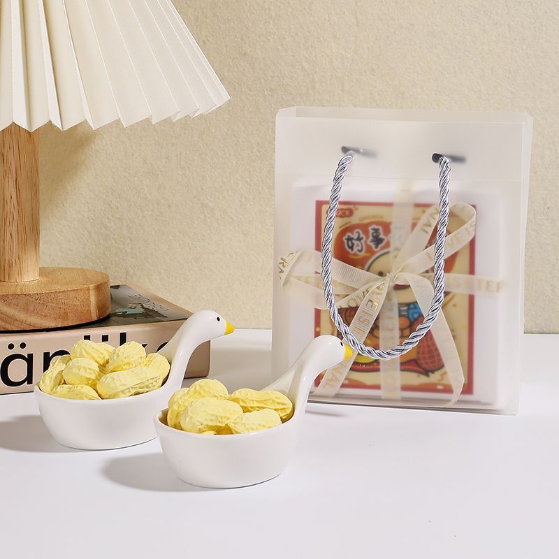 生日礼物送闺蜜女朋友无火香薰礼盒好事发生鸭子香氛精油扩香摆件