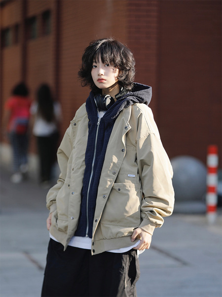 Demi-season Japanese retro jacket with hood for men and women