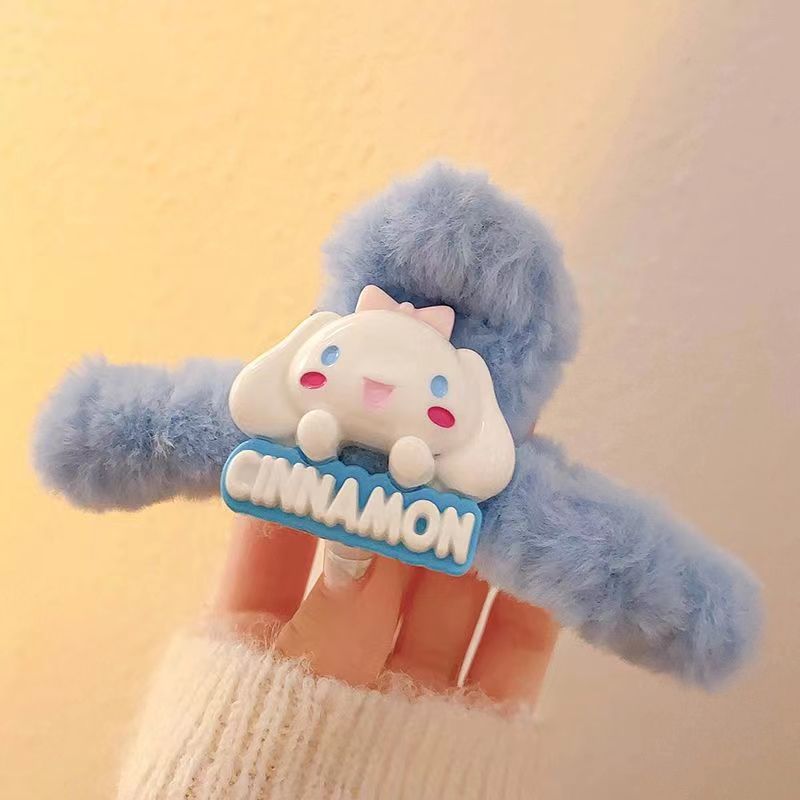 El clip de tiburón en línea es famoso. Clip de dibujos animados femeninos. Jade Gui Perro Kulomi. Estudiante detrás de la cabeza. Clip de pelo.