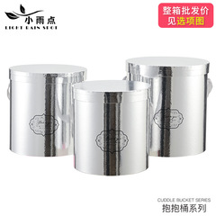 鮮花抱抱桶草莓熊銀色套二鏡面圓形鮮花禮盒告白花束包裝盒抱抱桶