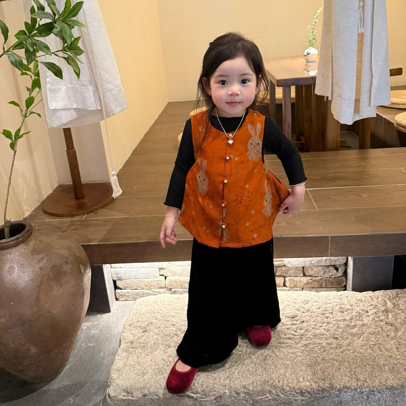 女童汉服套装新中式秋儿童国风可爱小兔子圆领无袖马甲宝宝休闲裤|undefined