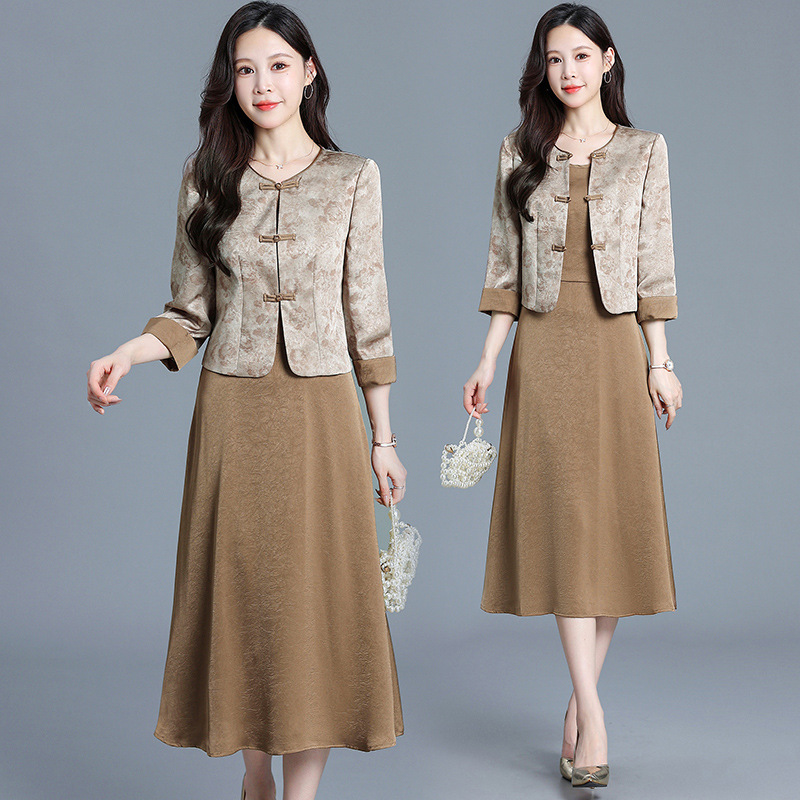 2025秋季新款大码印花两件套连衣裙女气质修身优雅中老年女装裙子