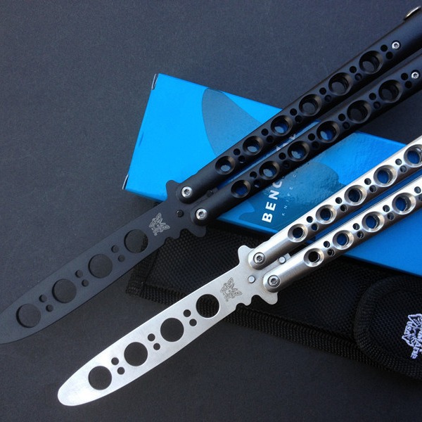 新款 手感佳蝴蝶刀 甩刀 练习工具（未开刃）厂家直销